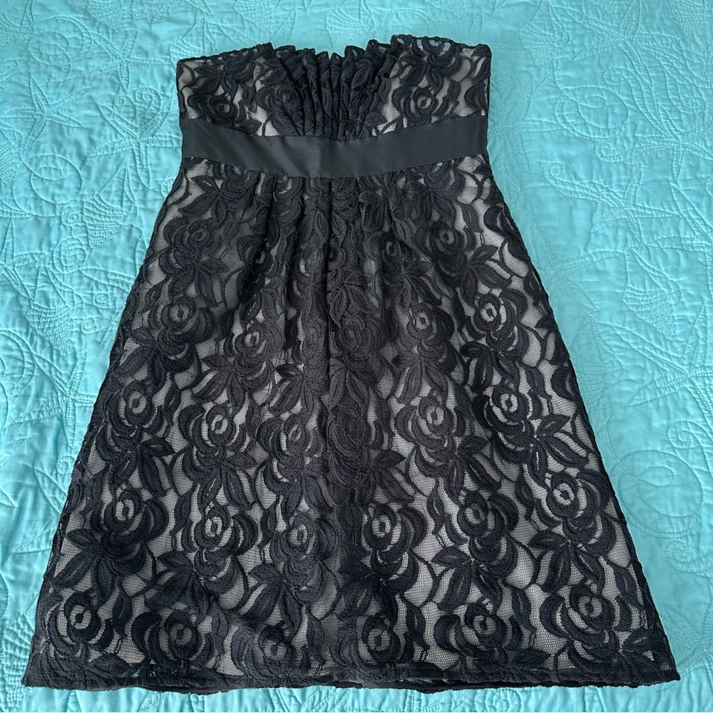 White House Black Market Strapless Lace Dress